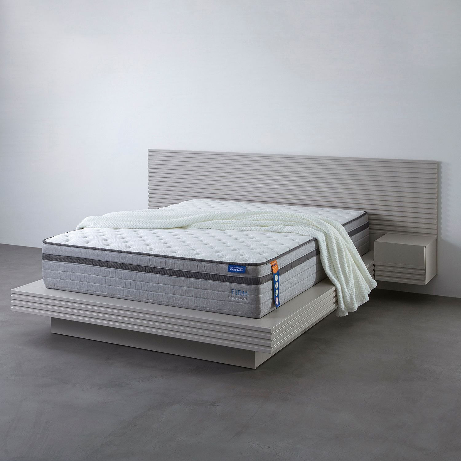 Colchão Casal Molas Ensacadas Firm 31x138x188cm CabeCasa MadeiraMadeira Cinza/Branco