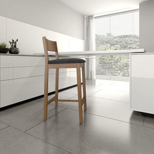 Banqueta Assento Estofado Madeira Maciça Manu Volttoni Nogueira